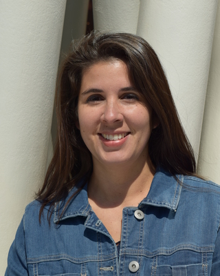 Cintia Garcia, MA RP